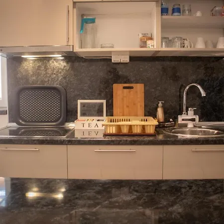 Apartments&rooms Mido בית הארחה 3*