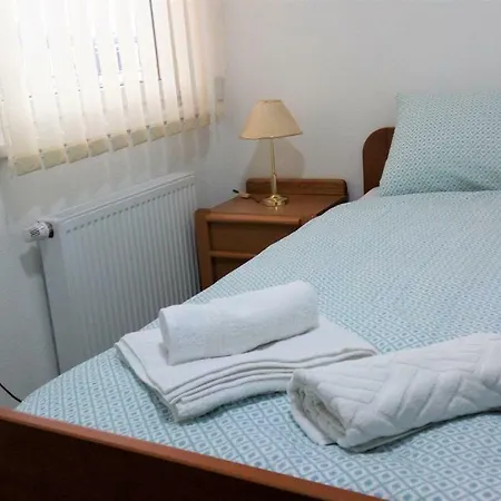 Pensionat Apartments&rooms Mido Visoko