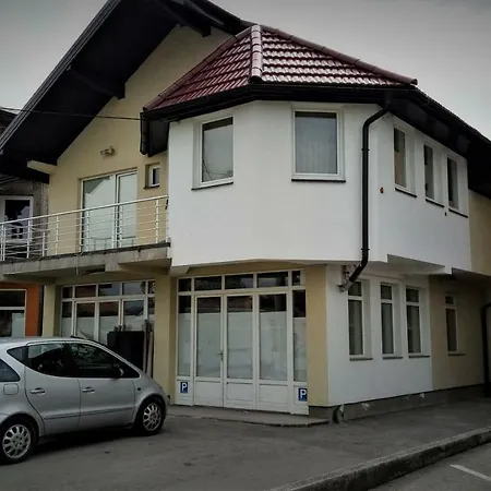 Apartments&rooms Mido 3*