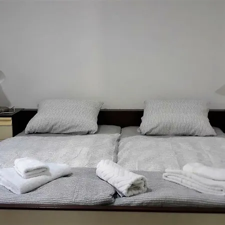 Apartments&rooms Mido 3* ויסוקו