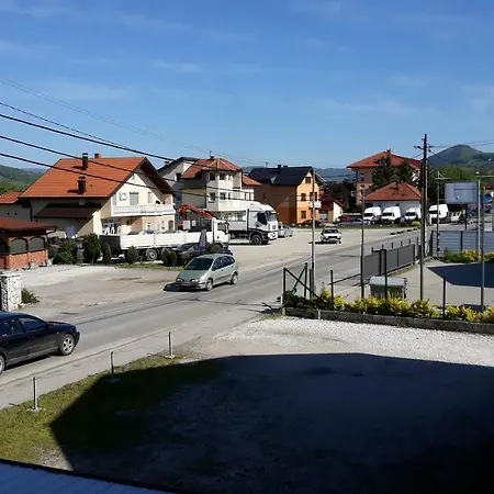 Apartments&rooms Mido בית הארחה 3*