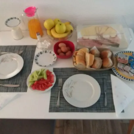 בית הארחה Apartments&rooms Mido