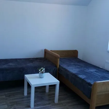 בית הארחה Apartments&rooms Mido ויסוקו